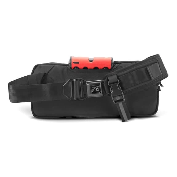 Sac à Bandoulière Chrome Kadet 9 L Noir Gris Rouge 5 Sac à Bandoulière Chrome Kadet 9 L Noir Gris Rouge – Image 3