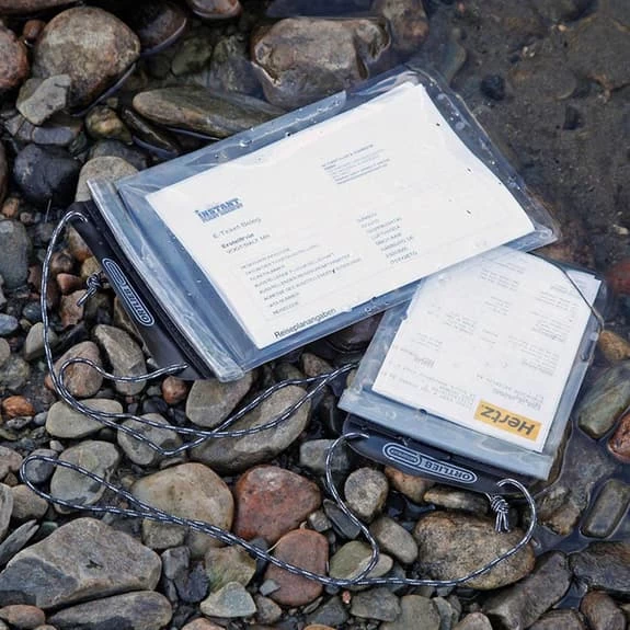 Housse Imperméable Ortlieb Document-Bag DIN A5 Transparent Noir 6 Housse Imperméable Ortlieb Document-Bag DIN A5 Transparent Noir – Image 4